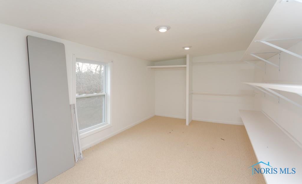 2001 Orchard Road Toledo, OH 43606 - Photo 40 of 46 Gallery Image 40