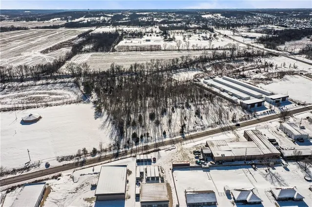 $450,000 | 115 East Old Us 40 Highway, Grain Valley, MO 64029