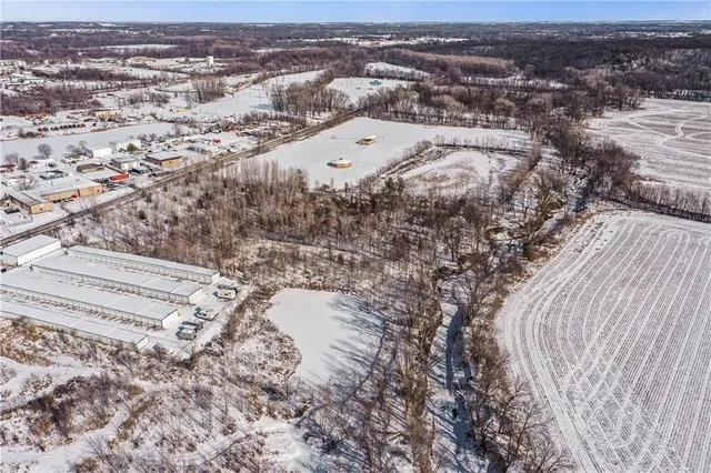 $450,000 | 115 East Old Us 40 Highway, Grain Valley, MO 64029