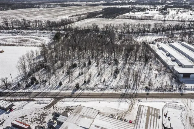 $450,000 | 115 East Old Us 40 Highway, Grain Valley, MO 64029