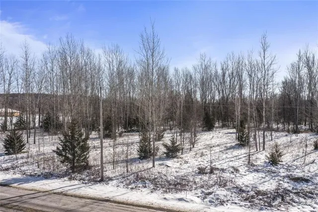 $450,000 | 115 East Old Us 40 Highway, Grain Valley, MO 64029