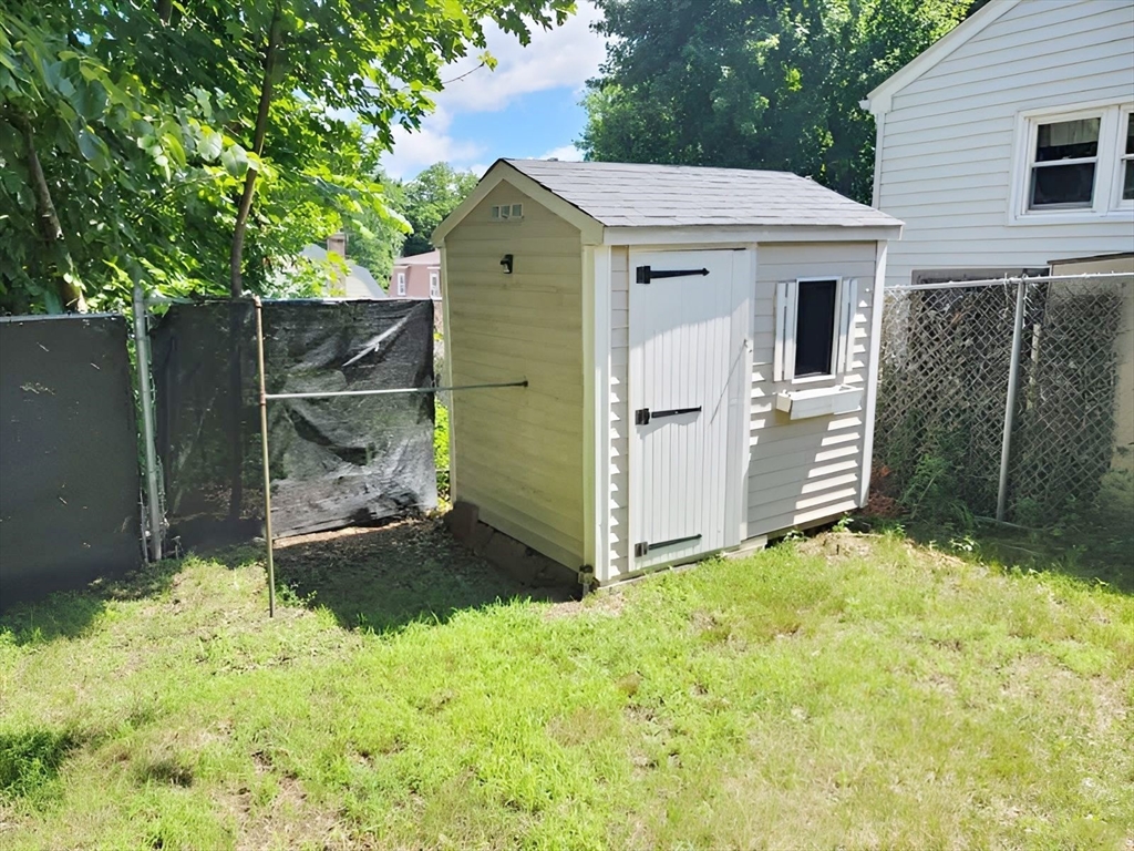 20 Arlington Road Dedham, MA 02026 - Photo 13 of 19 Gallery Image 13