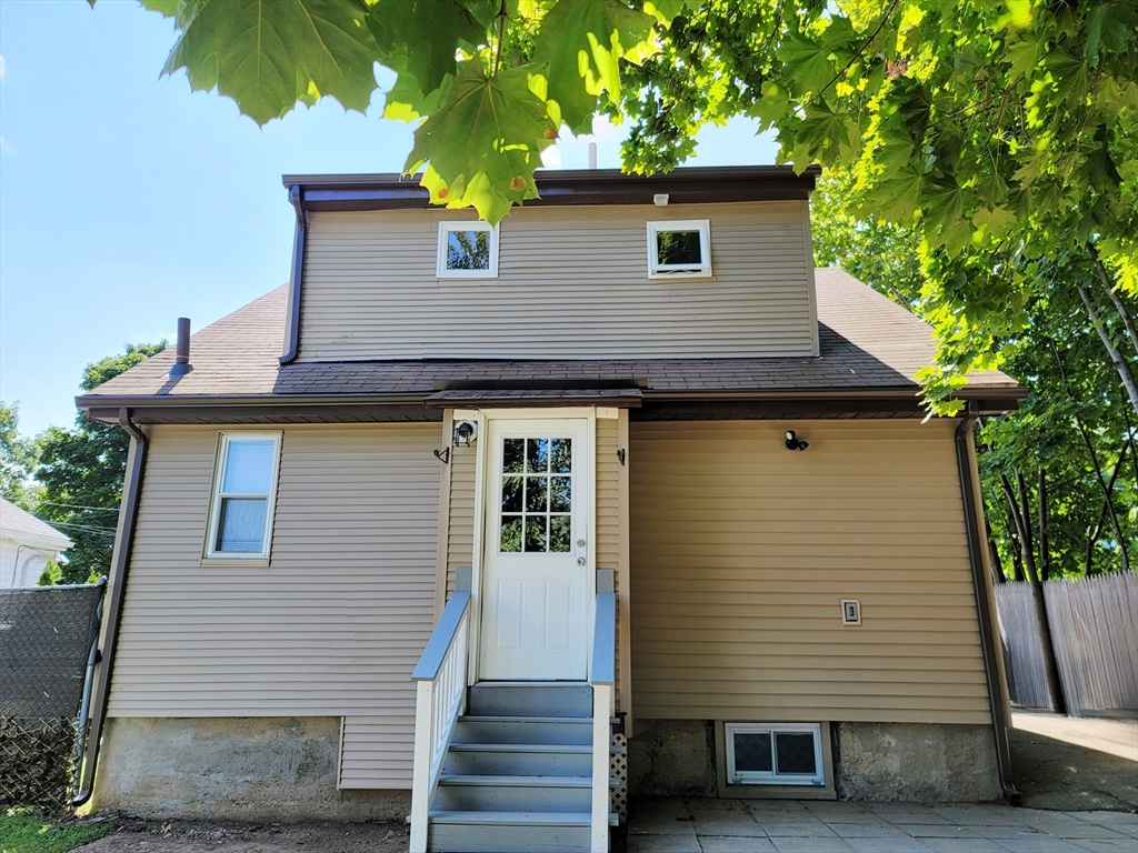 20 Arlington Road Dedham, MA 02026 - Photo 17 of 19 Gallery Image 17