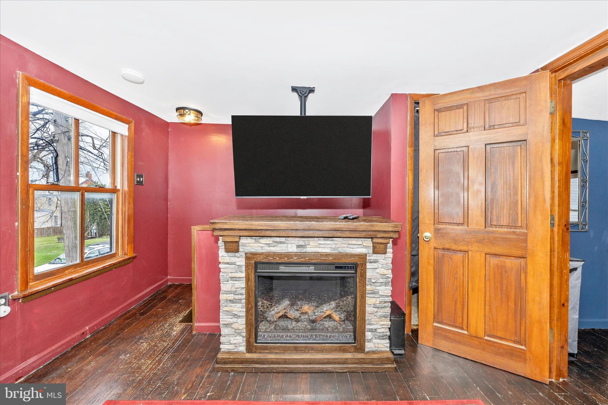 108 Water Street Frederick, MD 21701 - Photo 26 of 60 Family Room