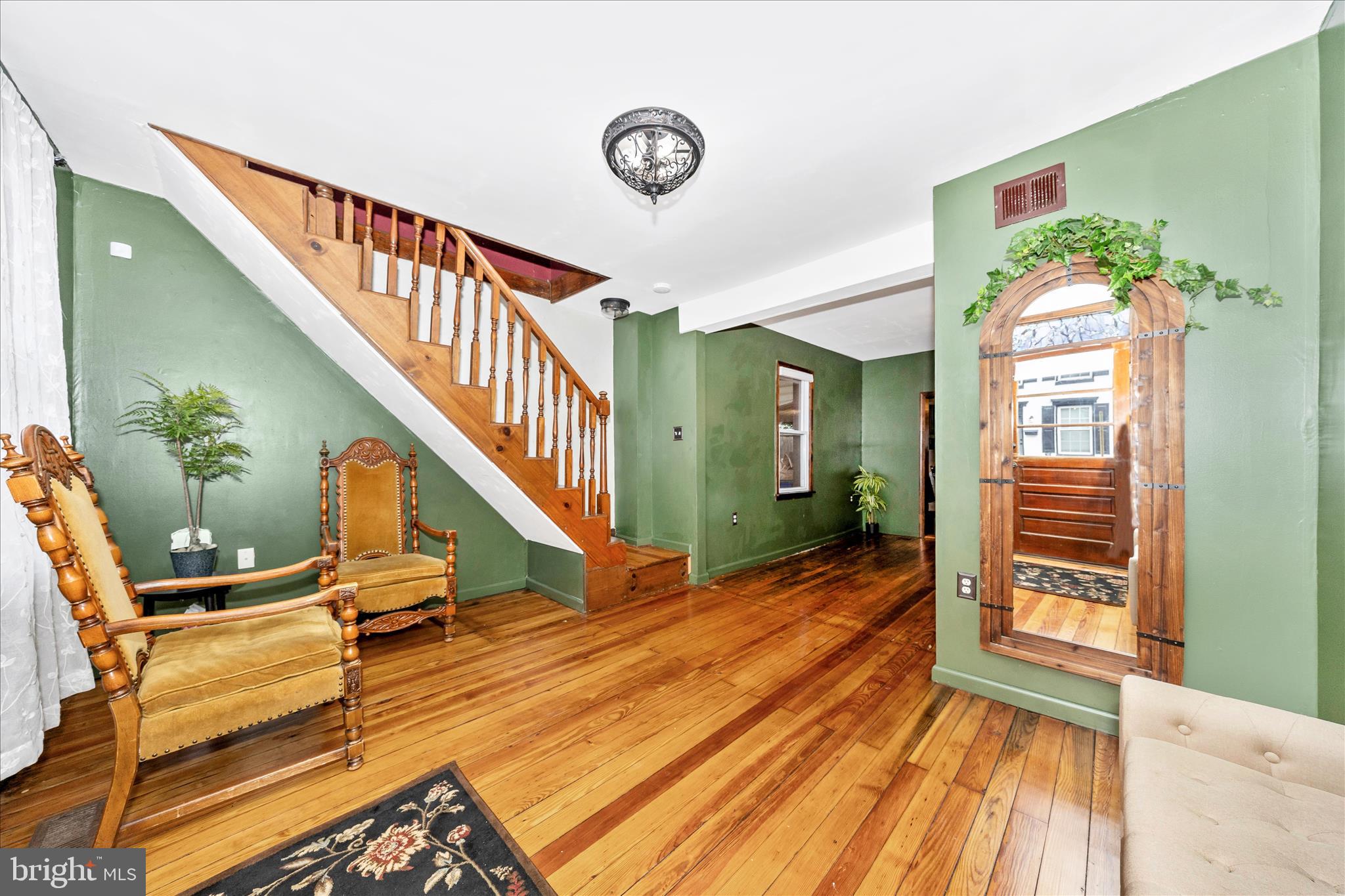 108 Water Street Frederick, MD 21701 - Photo 3 of 60 Living Room