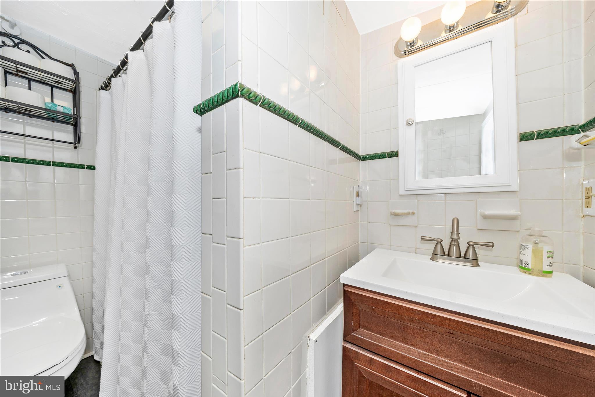 108 Water Street Frederick, MD 21701 - Photo 33 of 60 Bathroom