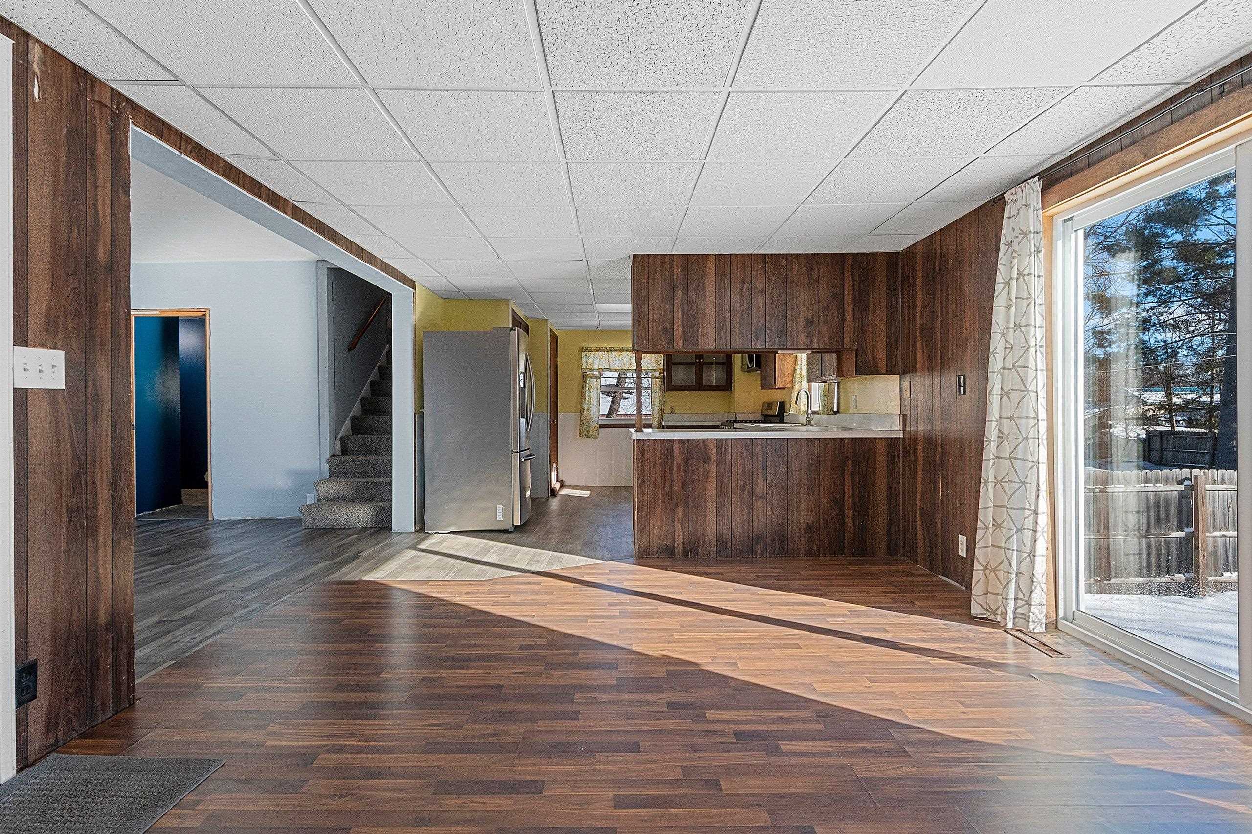 214 Baldwin Street Oconto, WI 54153 - Photo 12 of 29