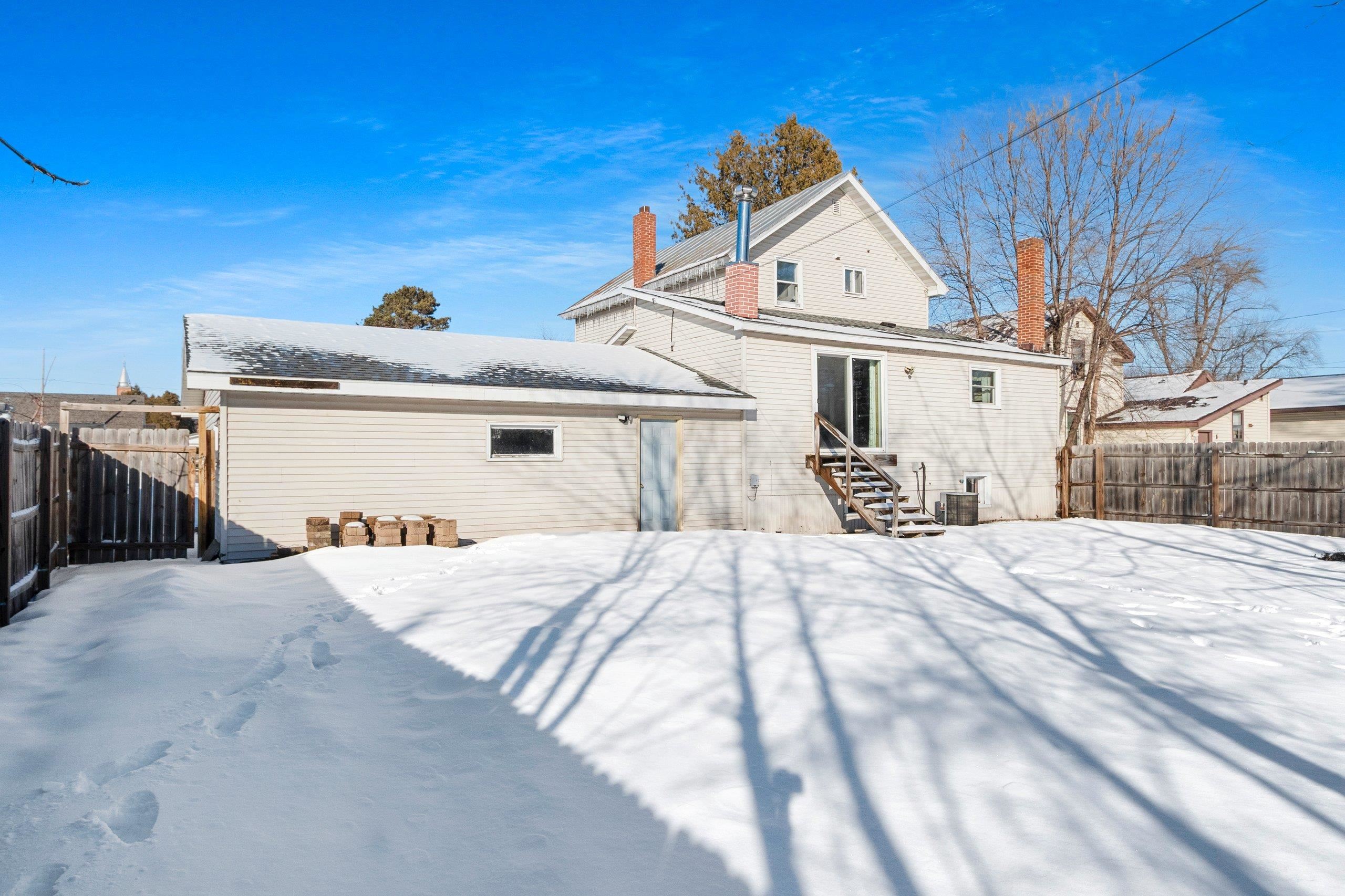 214 Baldwin Street Oconto, WI 54153 - Photo 24 of 29