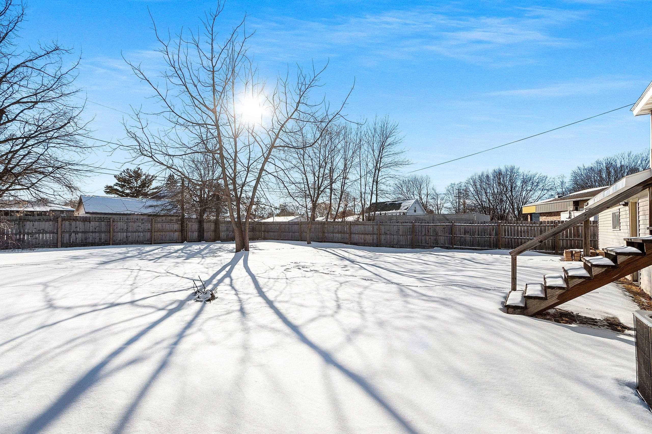 214 Baldwin Street Oconto, WI 54153 - Photo 26 of 29