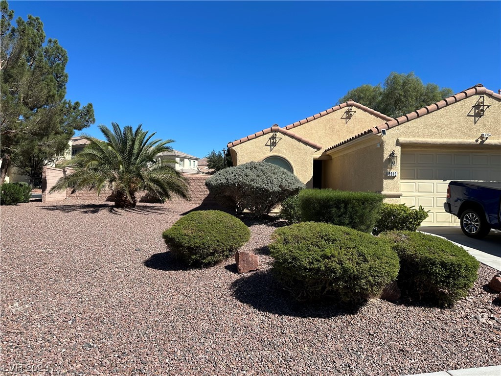 8912 Martin Downs Place Las Vegas, NV 89131 - Photo 2 of 36