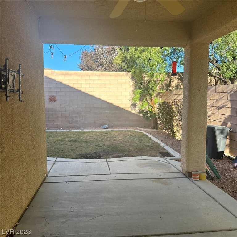 8912 Martin Downs Place Las Vegas, NV 89131 - Photo 25 of 36