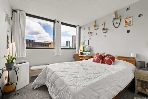 $494,000 | 1114 Punahou Street, Unit 4B, Honolulu, HI 96826