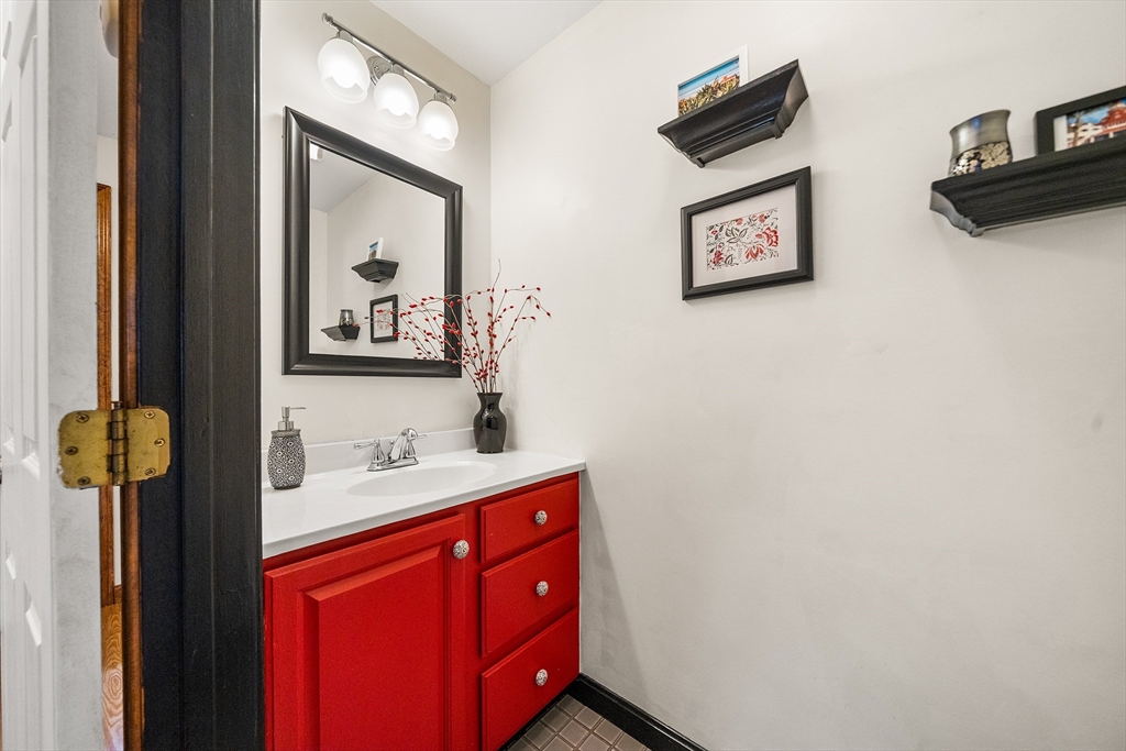 15 Pine Valley Road Barnstable, MA 02601 - Photo 21 of 36