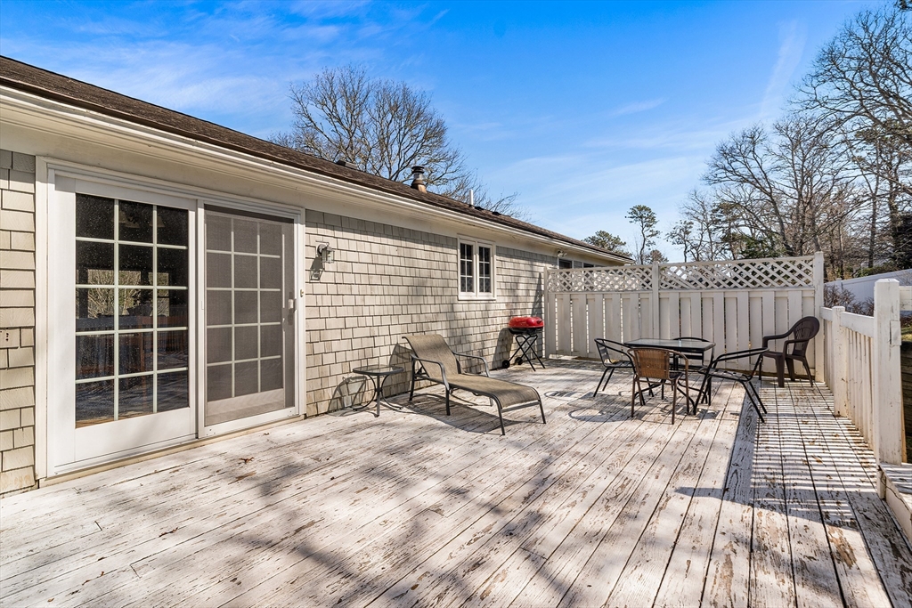 15 Pine Valley Road Barnstable, MA 02601 - Photo 28 of 36