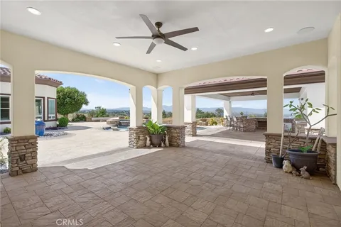 $2,600,000 | 6355 Cresthaven Drive, Riverside, CA 92506