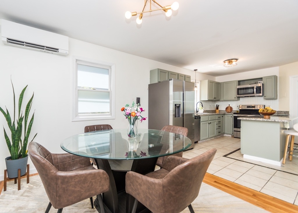 3 Mt Walley Road Waltham, MA 02451 - Photo 9 of 27