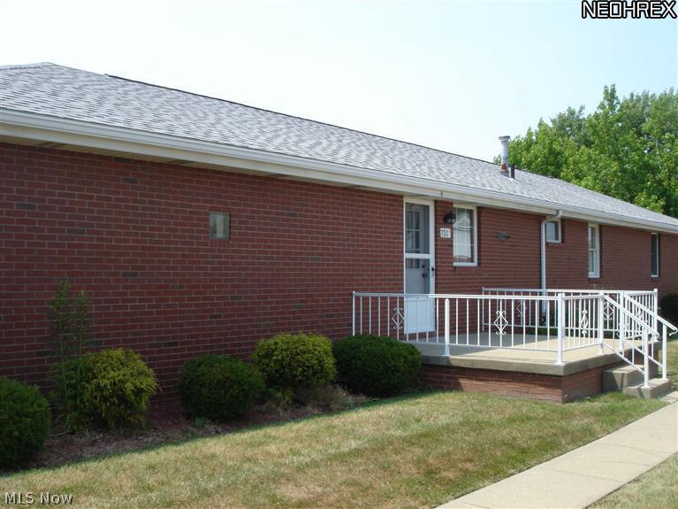 700 B Springfield Road Columbiana, OH 44408 - Photo 2 of 12 Gallery Image 2