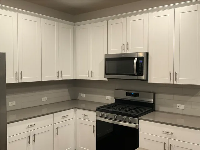 $1,895 | 128 Banyon Drive, Georgetown, TX 78628