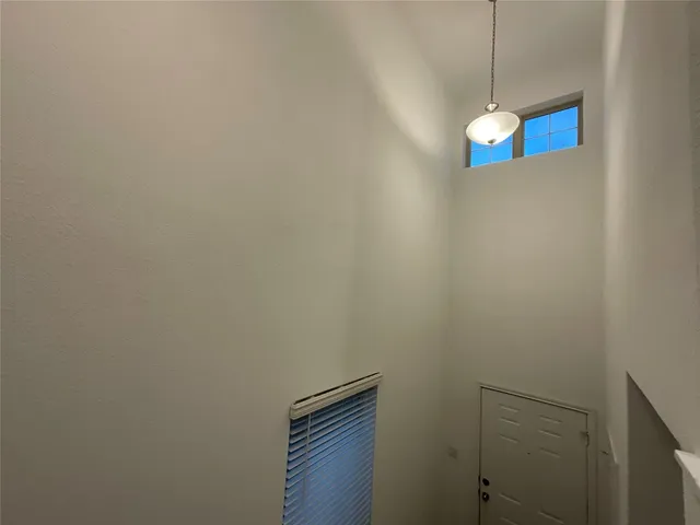 $1,895 | 128 Banyon Drive, Georgetown, TX 78628