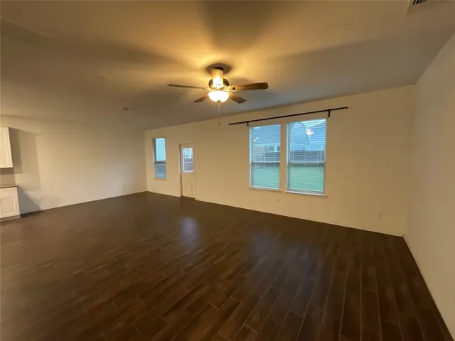 $1,895 | 128 Banyon Drive, Georgetown, TX 78628