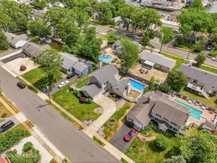 $730,000 | 14 Scheiber Drive, Brick, NJ 08723