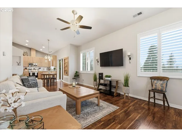 $360,000 | 5264 Northeast 121st Avenue, Unit K65, Vancouver, WA 98682