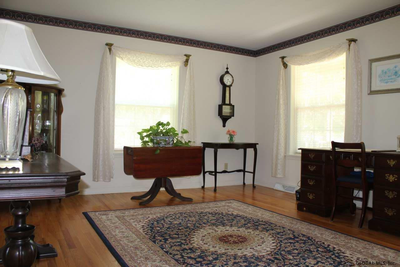 53 Bellview Road Troy, NY 12180 - Photo 2 of 21 Photo 2