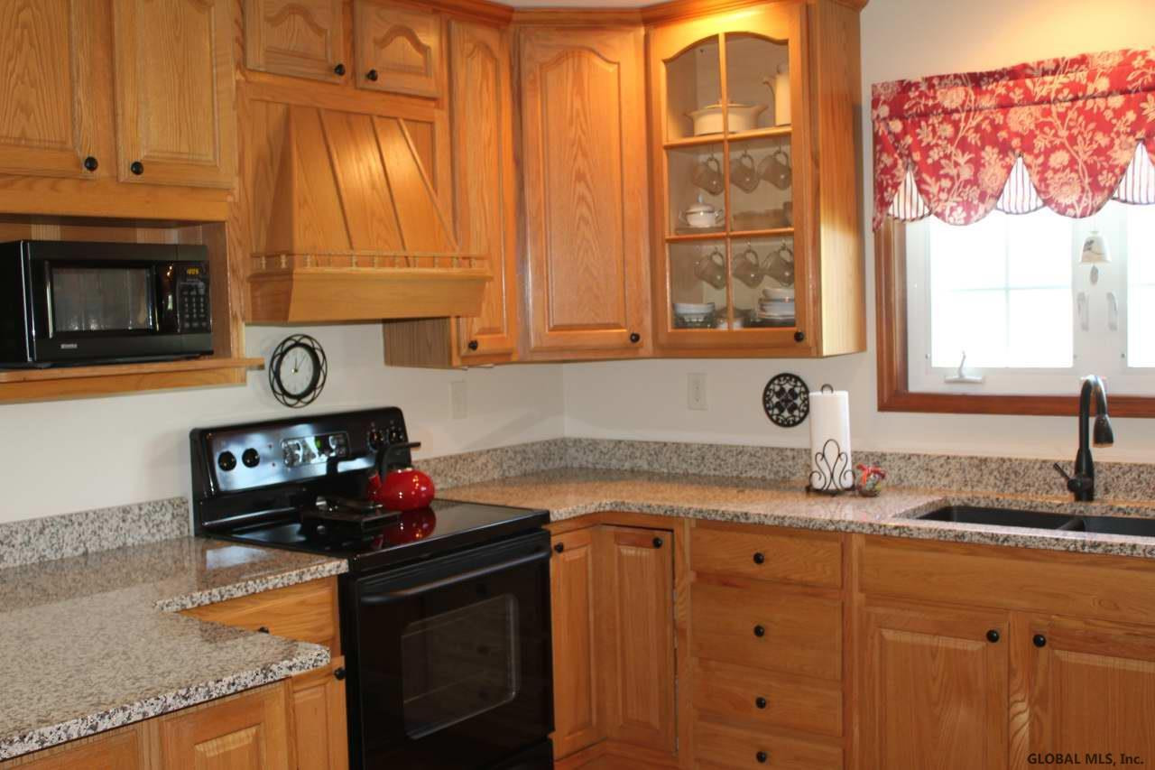 53 Bellview Road Troy, NY 12180 - Photo 7 of 21 Photo 7