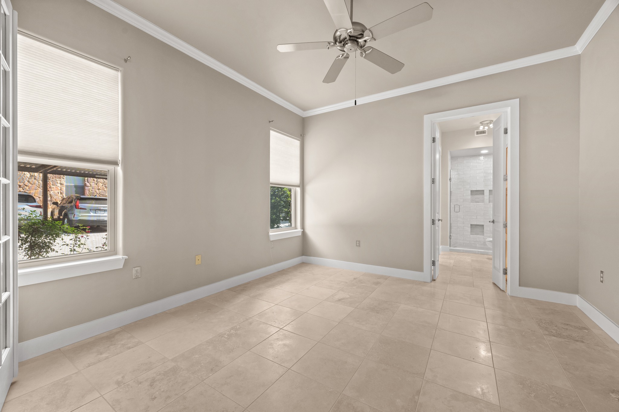 2216 Thornton Road, Unit 210 Austin, TX 78704 - Photo 14 of 27