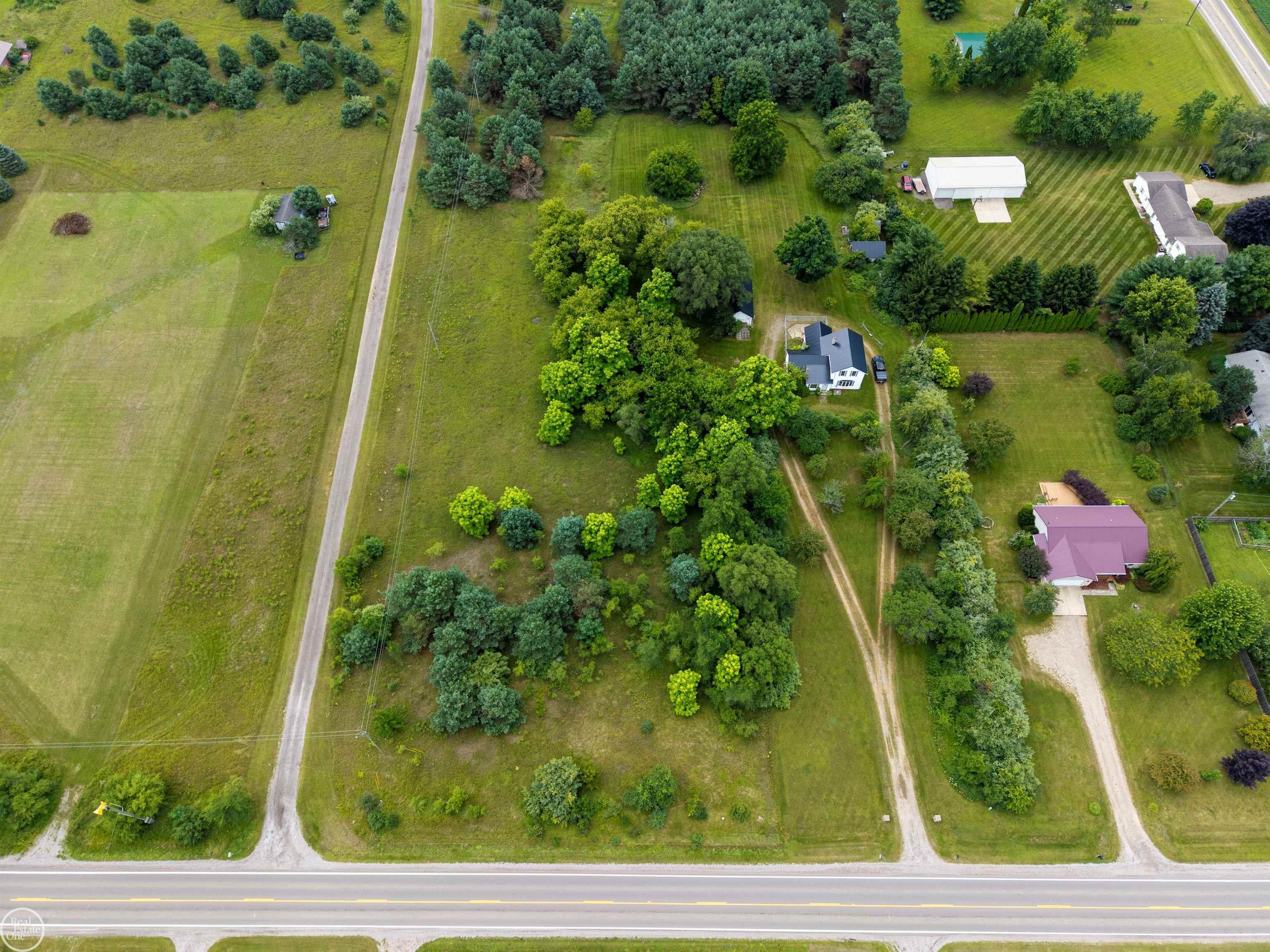 2538 East Burnside Road North Branch, MI 48461 - Photo 39 of 56