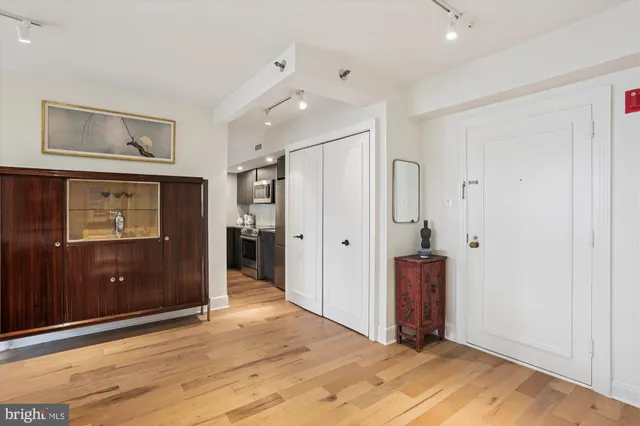 $775,000 | 4550 North Park Avenue, Unit 208, Chevy Chase, MD 20815