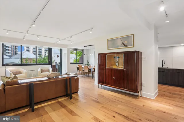$775,000 | 4550 North Park Avenue, Unit 208, Chevy Chase, MD 20815