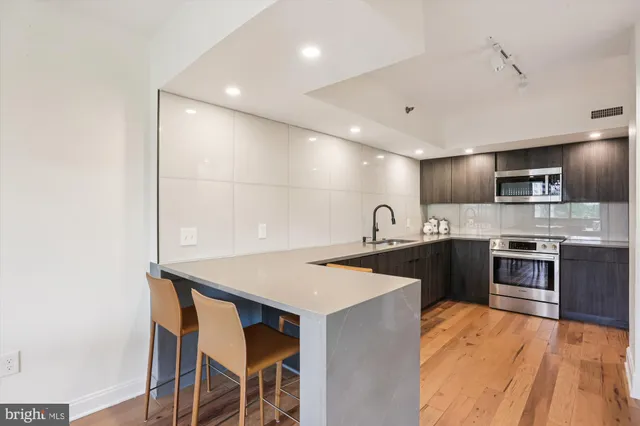 $775,000 | 4550 North Park Avenue, Unit 208, Chevy Chase, MD 20815