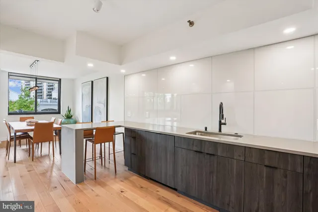 $775,000 | 4550 North Park Avenue, Unit 208, Chevy Chase, MD 20815