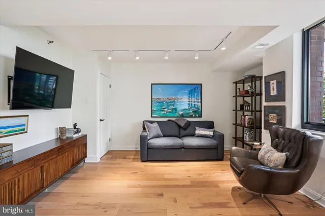 $775,000 | 4550 North Park Avenue, Unit 208, Chevy Chase, MD 20815