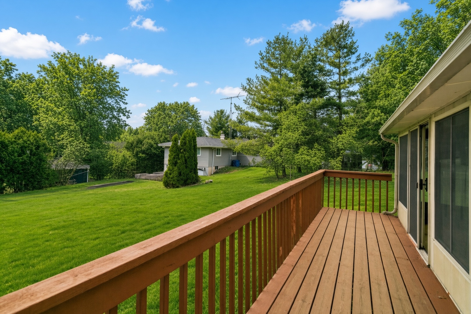 6305 Robert Road Cary, IL 60013 - Photo 18 of 23 Gallery Image 18