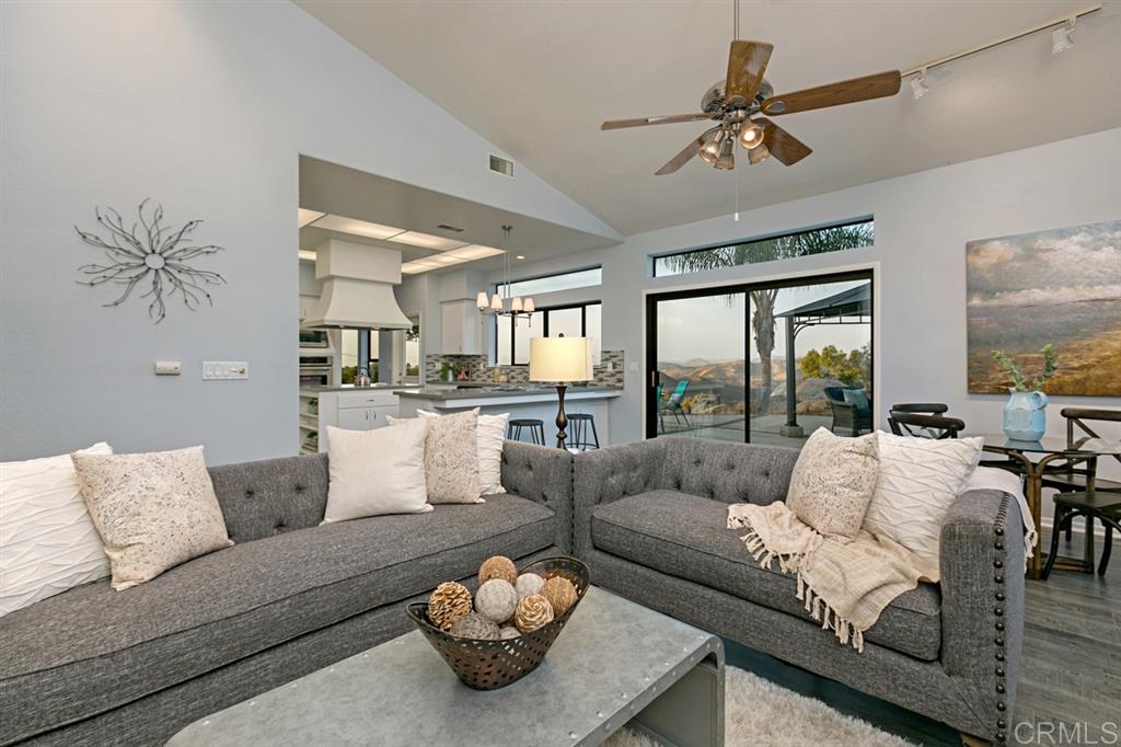 30637 Roadrunner Ridge Valley Center, CA 92082 - Photo 13 of 24 Gallery Image 13