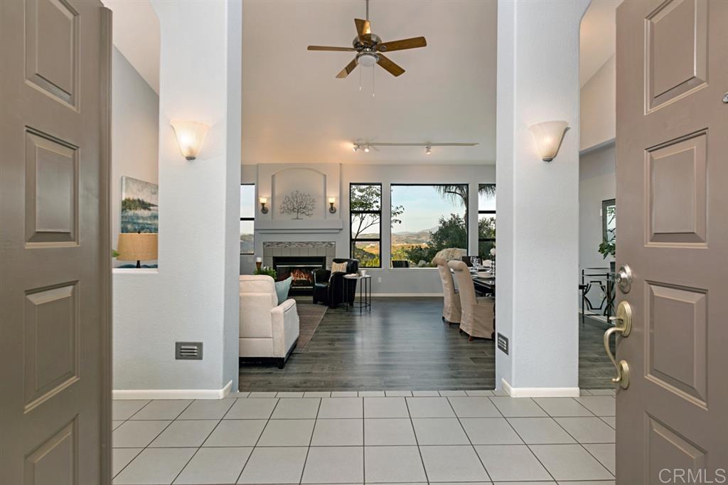 30637 Roadrunner Ridge Valley Center, CA 92082 - Photo 8 of 24 Gallery Image 8