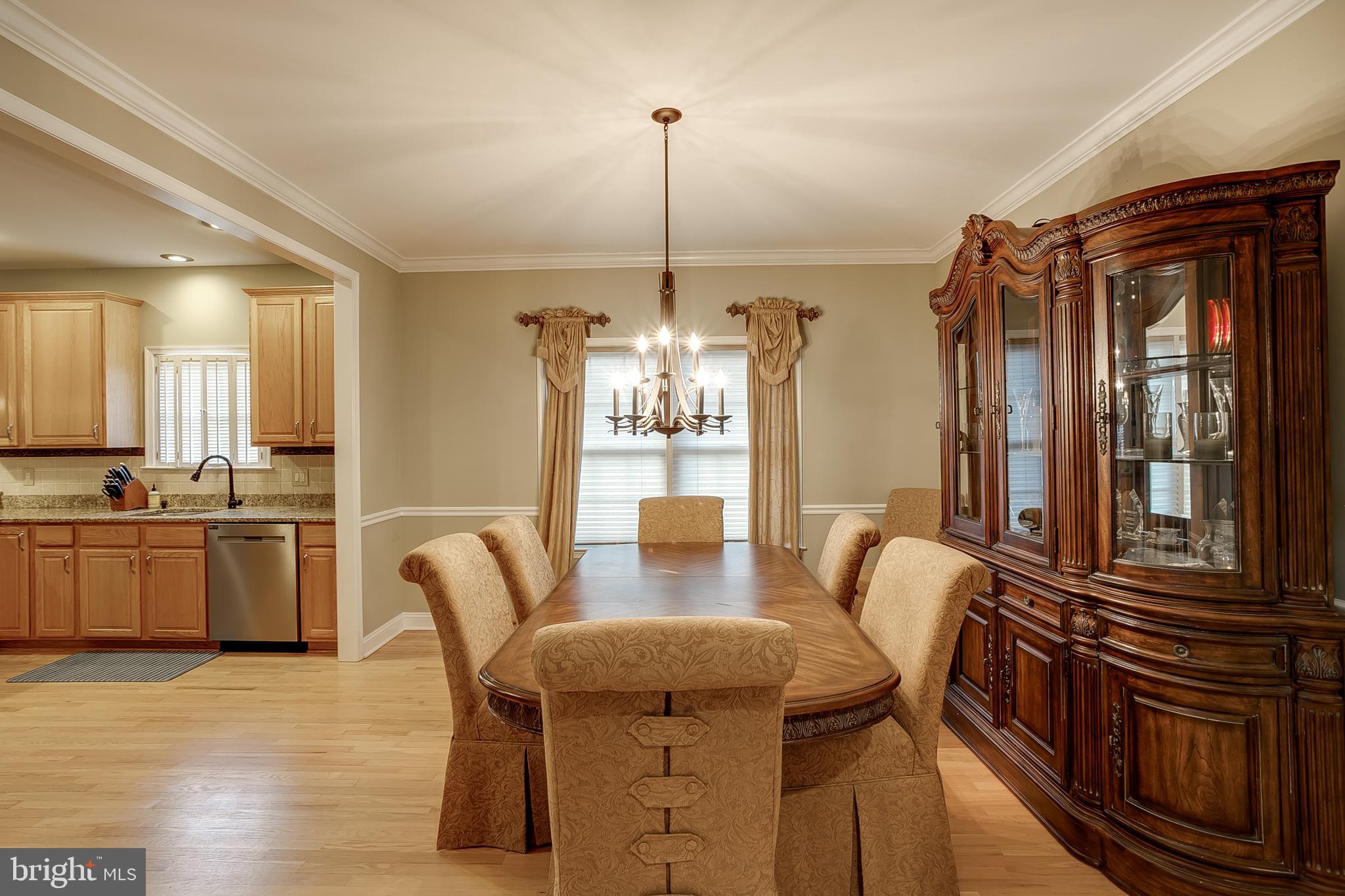 35 Burnt House Road Shamong, NJ 08088 - Photo 11 of 54 Dining Room