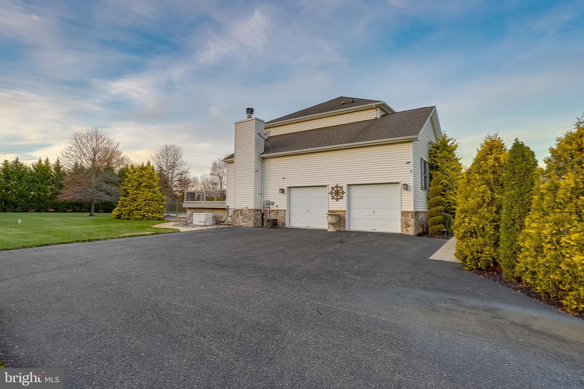 35 Burnt House Road Shamong, NJ 08088 - Photo 54 of 54 Garage