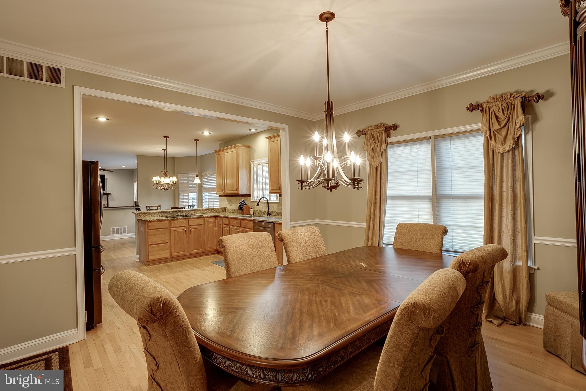 35 Burnt House Road Shamong, NJ 08088 - Photo 9 of 54 Dining Room