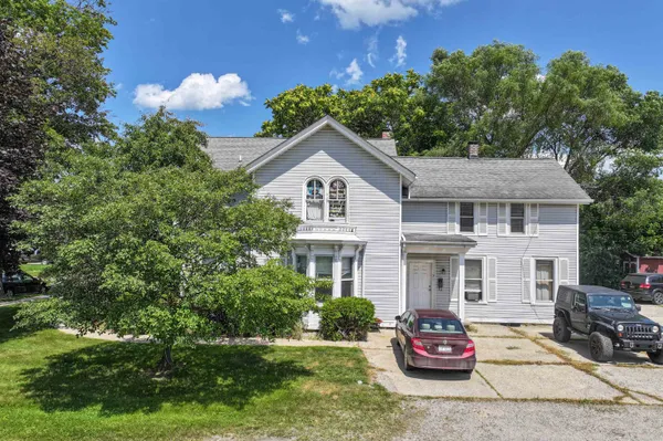 $850 | 47 Pope Street, Unit #6, Lapeer, MI 48446