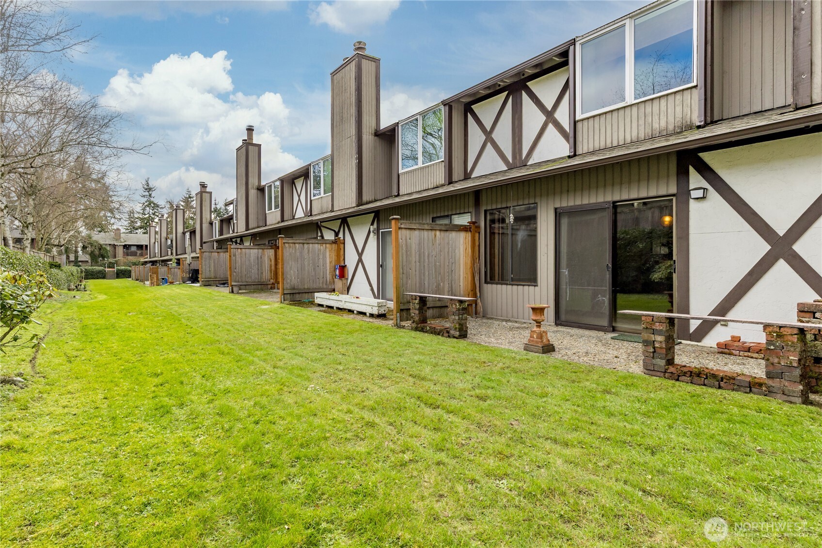 317 Southwest 112th Street, Unit 302 Seattle, WA 98146 - Photo 1 of 22
