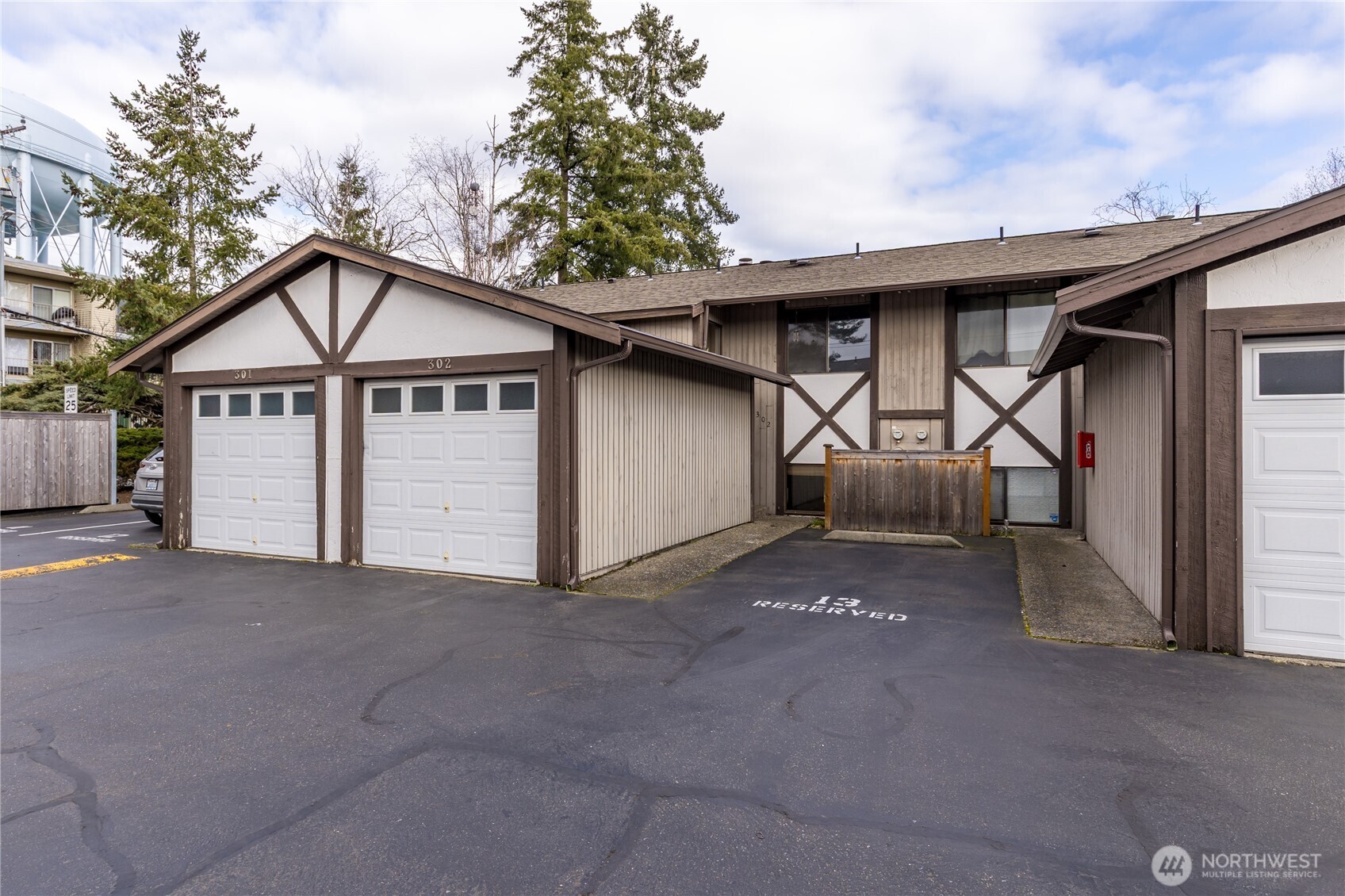 317 Southwest 112th Street, Unit 302 Seattle, WA 98146 - Photo 14 of 22