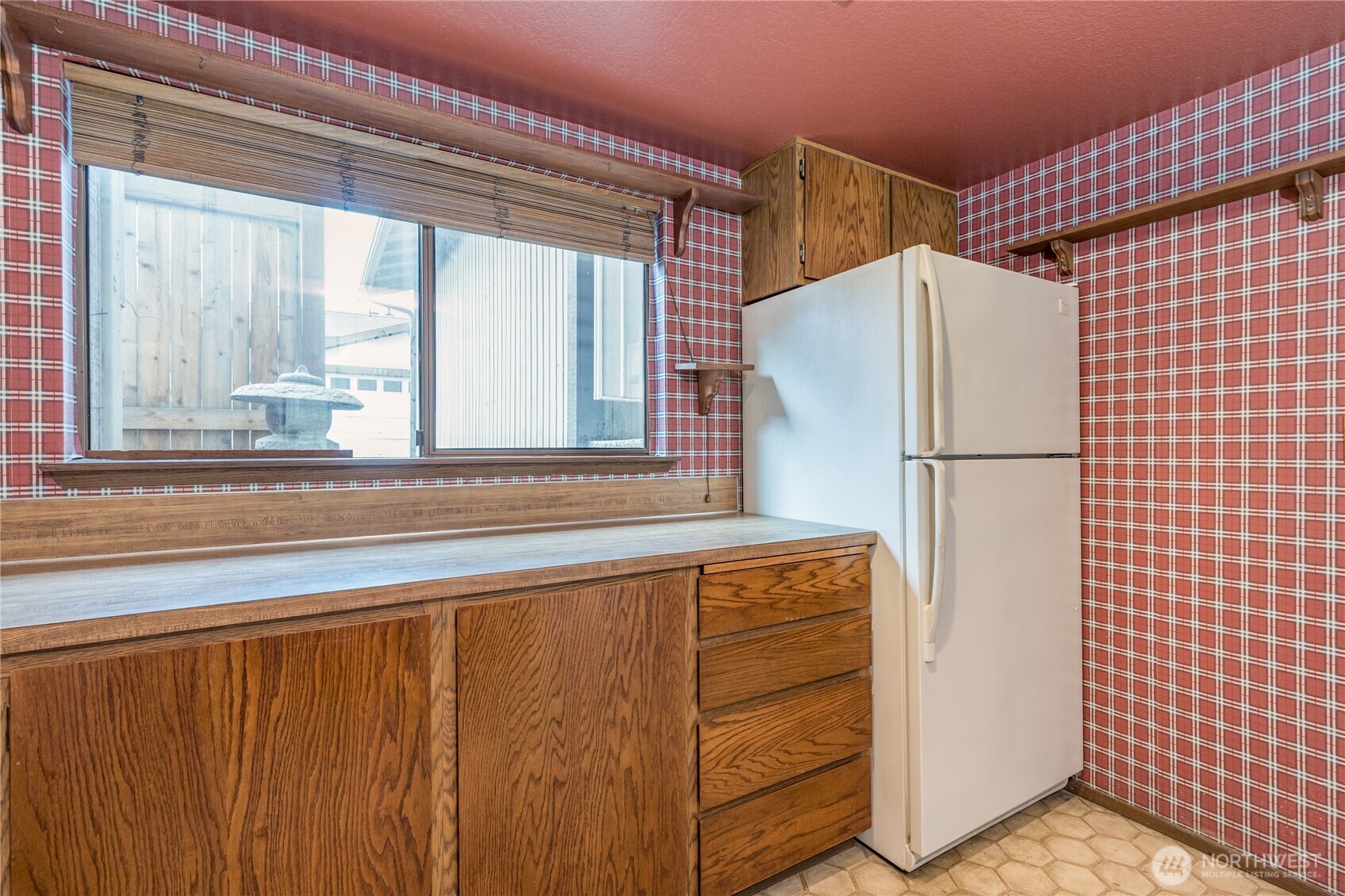 317 Southwest 112th Street, Unit 302 Seattle, WA 98146 - Photo 15 of 22