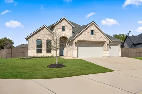 $619,900 | 4345 Fox River Lane, Bryan, TX 77802