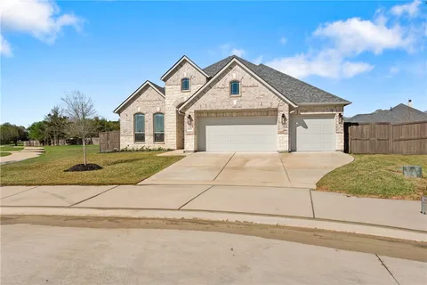 $624,900 | 4345 Fox River Lane, Bryan, TX 77802