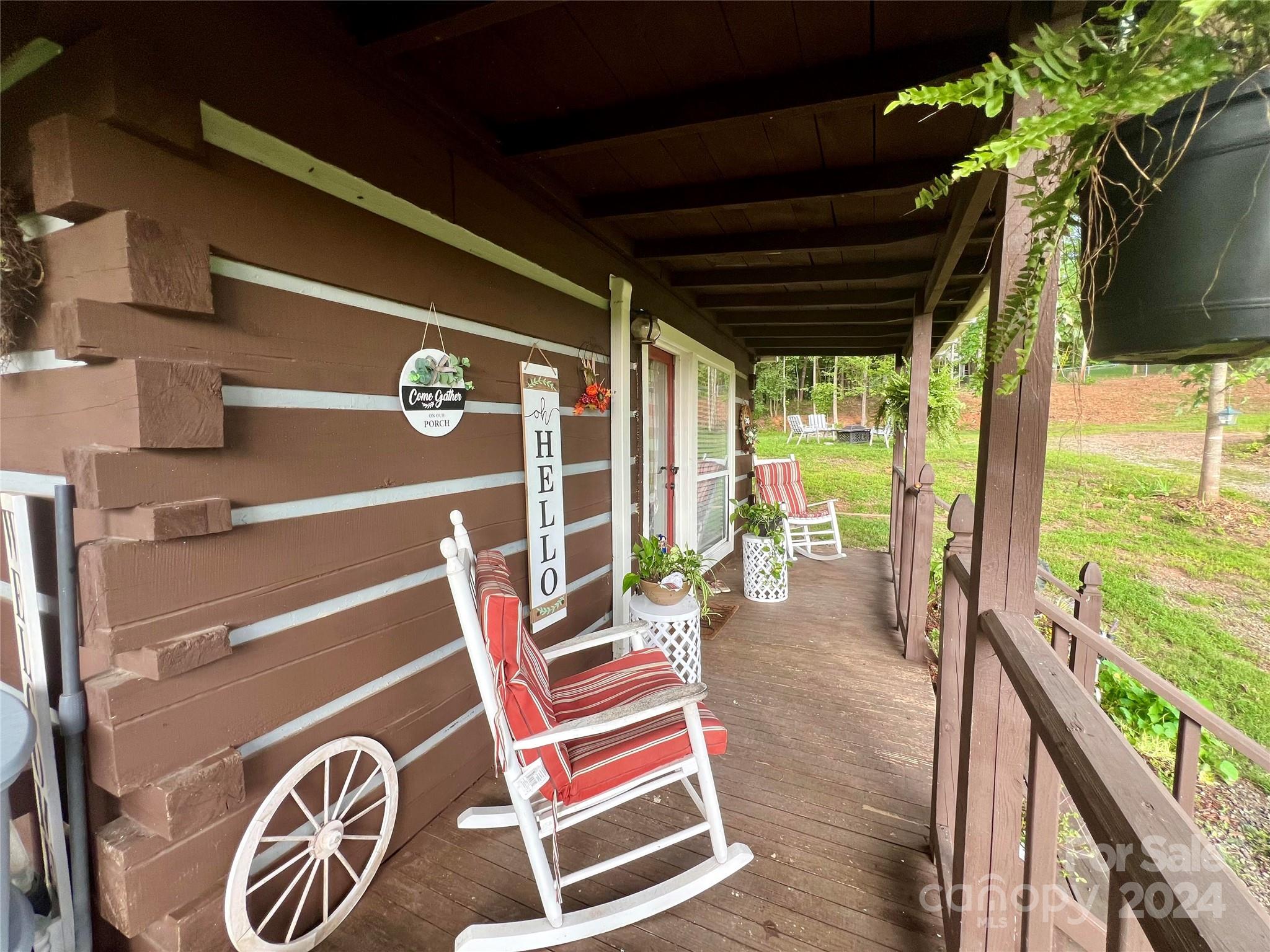 2810 Byrd Road Morganton, NC 28655 - Photo 4 of 17 Gallery Image 4