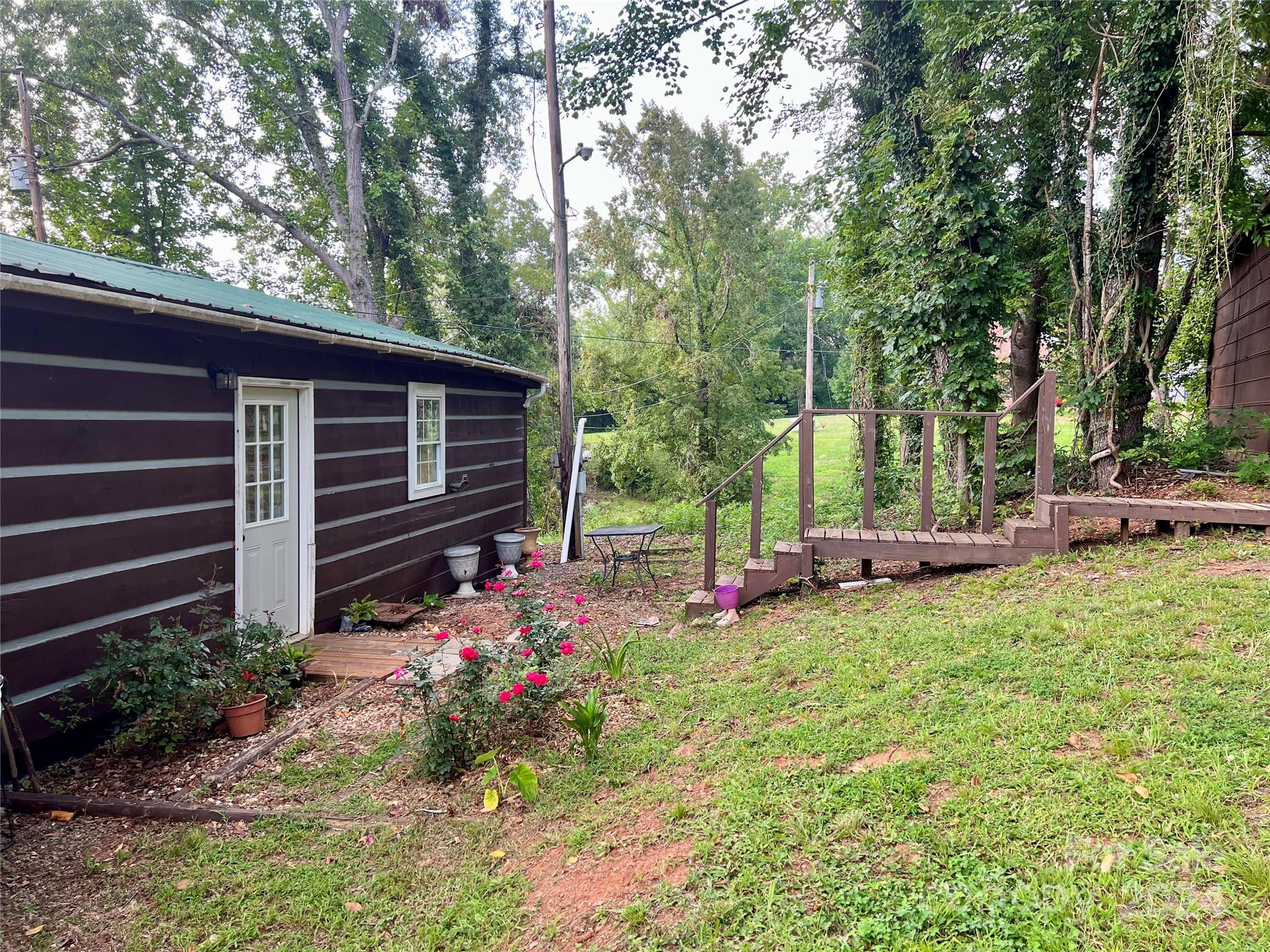 2810 Byrd Road Morganton, NC 28655 - Photo 5 of 17 Gallery Image 5