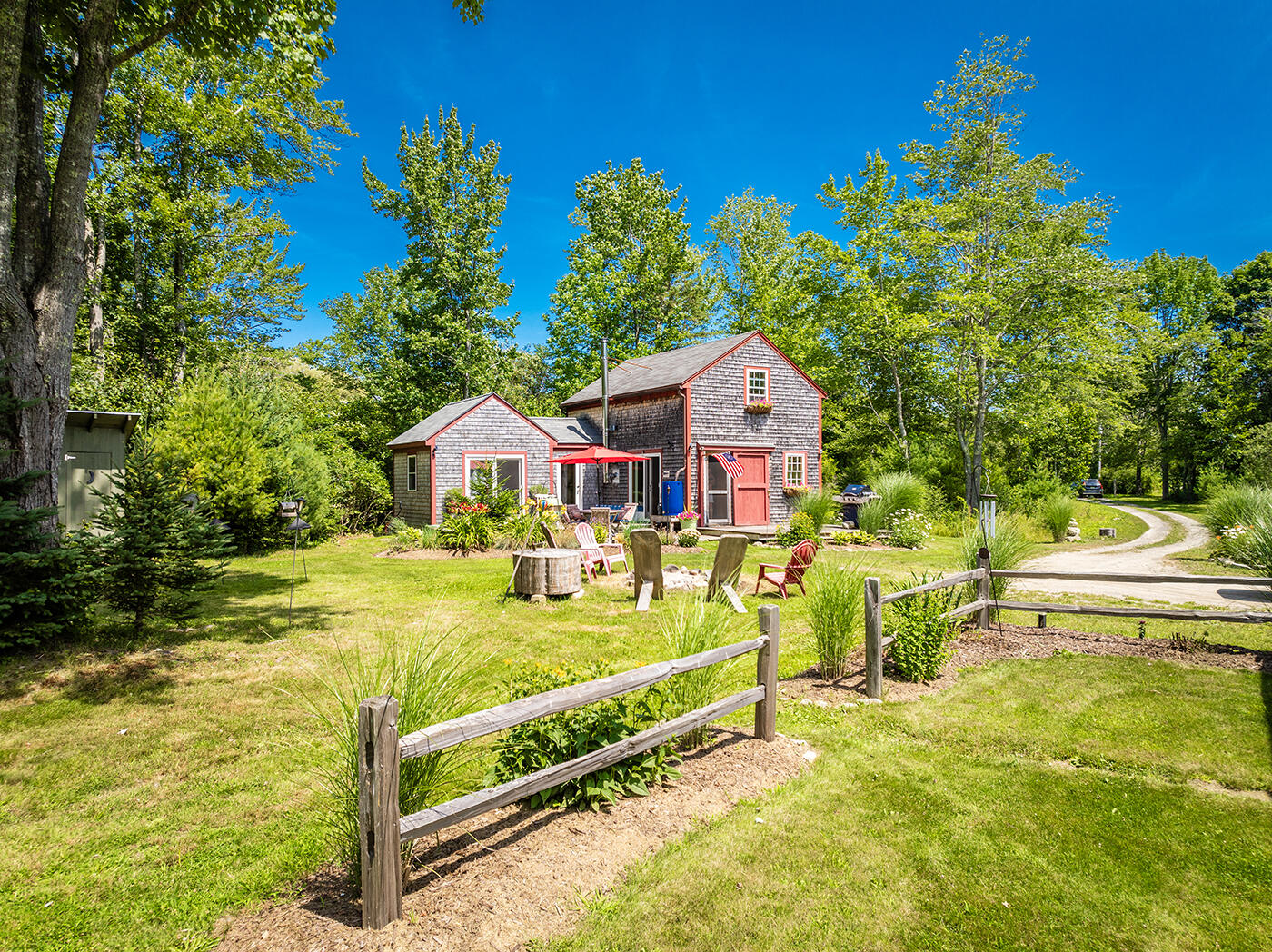 25 Salt Pond Rd
